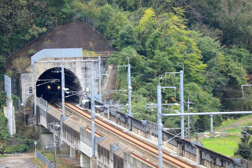 【車中泊で日本一周ひとり旅29日目】新幹線の見える丘公園