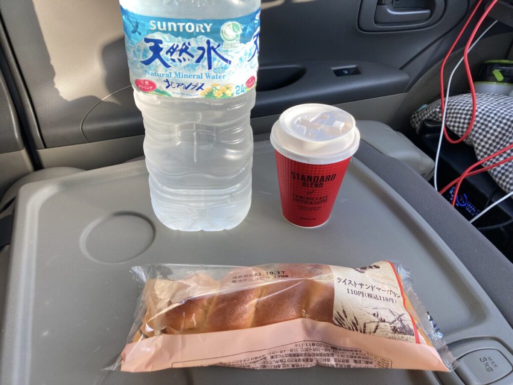 【車中泊で日本一周ひとり旅27日目】朝食