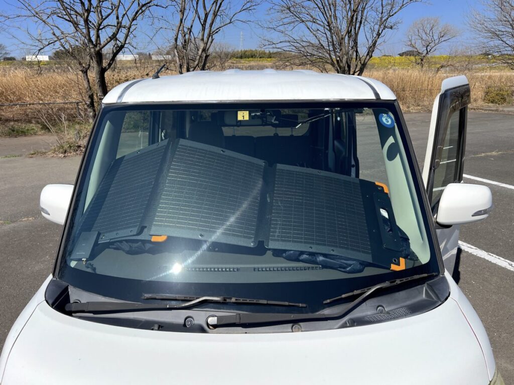 PECRON ポータブル電源 E300LFP ソーラーパネル 車内 充電