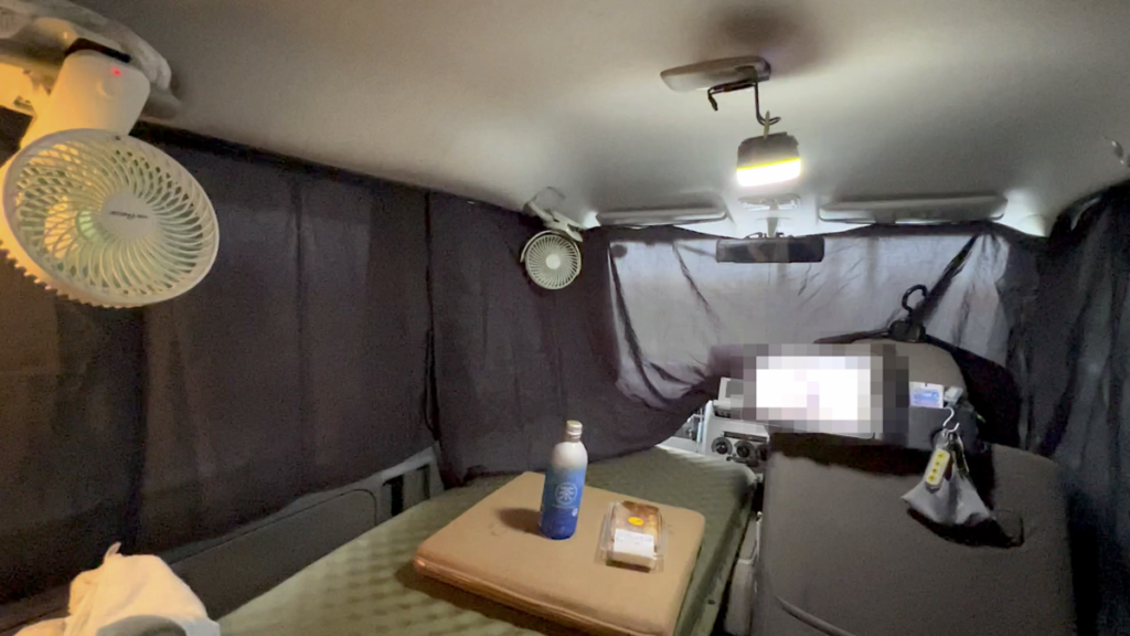 タント 車中泊 天井収納 マグネット式目隠しカーテン