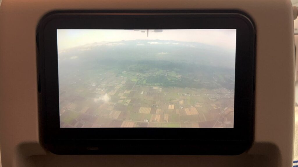 羽田空港 飛行機内 モニター映像 新千歳空港