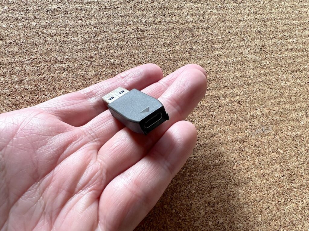 ガジェットポーチ 無印良品 中身 小物入れケース 変換アダプタ USB-C USB-A 