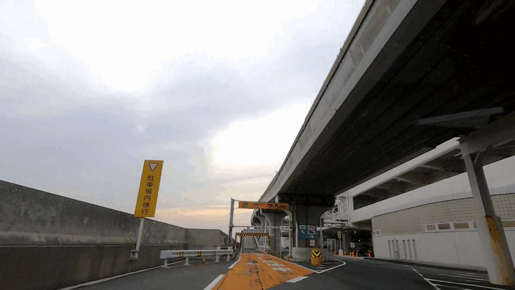 海ほたる 車中泊 東京湾アクアライン 普通車 入り口