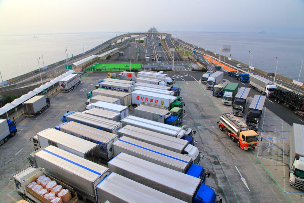 海ほたる 車中泊 東展望デッキ 駐車場 早朝