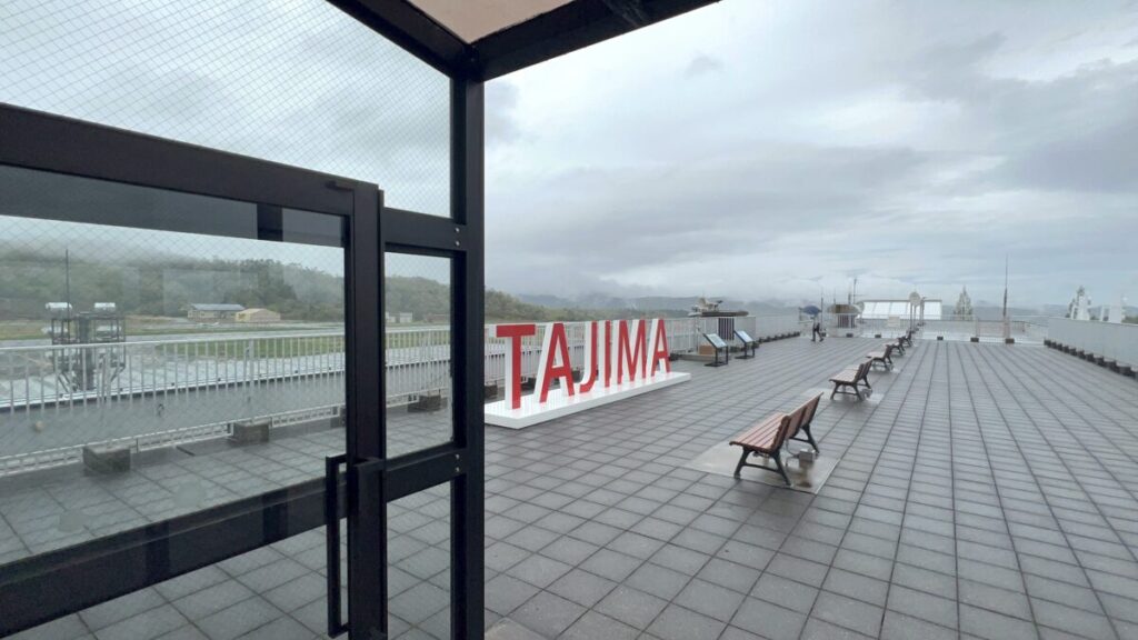 コウノトリ但馬空港 展望台
