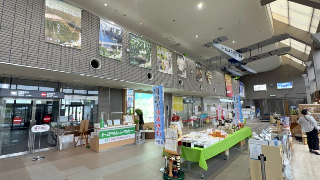 コウノトリ但馬空港 空港内