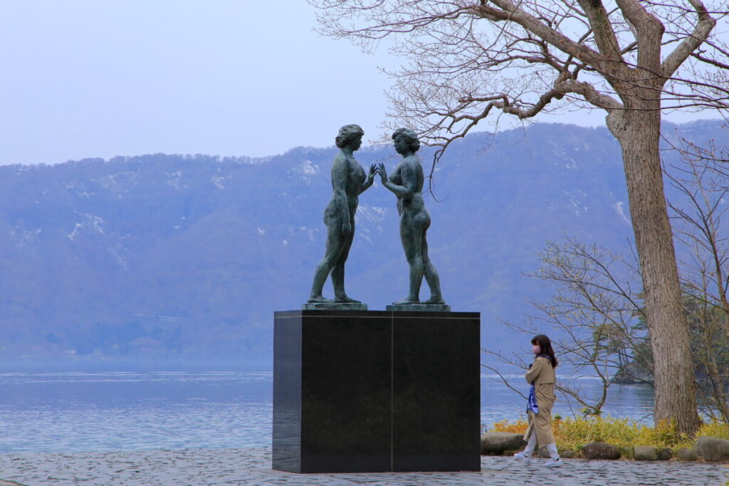 十和田湖 乙女の像