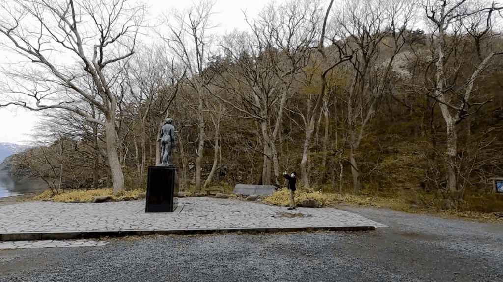 十和田湖 乙女の像