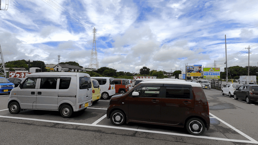ダフネ珈琲館 半田中央インター店 駐車場