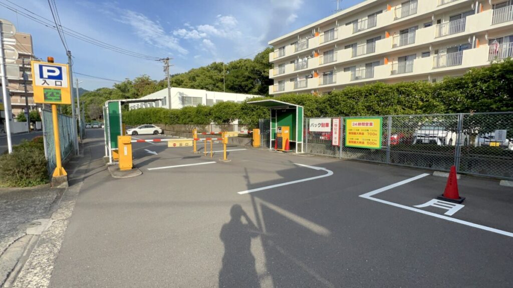 平和祈念像 駐車場