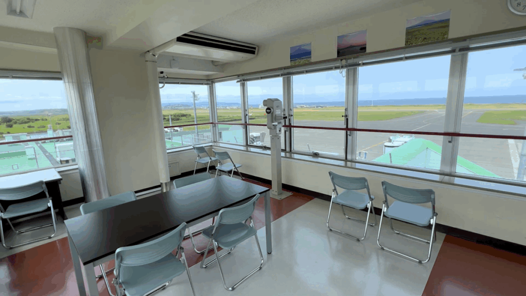 稚内空港 4F 展望デッキ