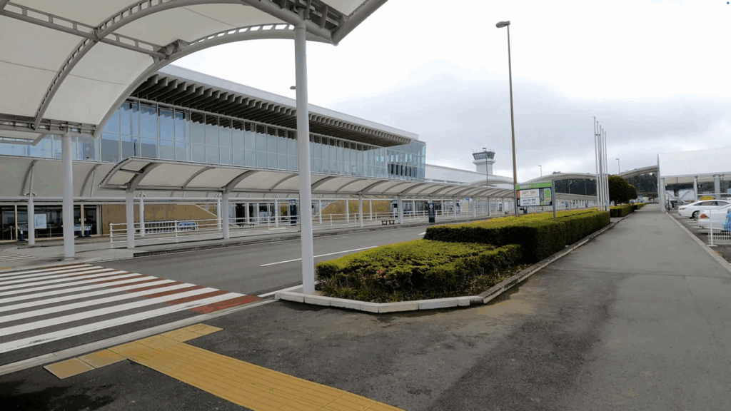 富士山静岡空港 駐車場 無料駐車場 空港ビル