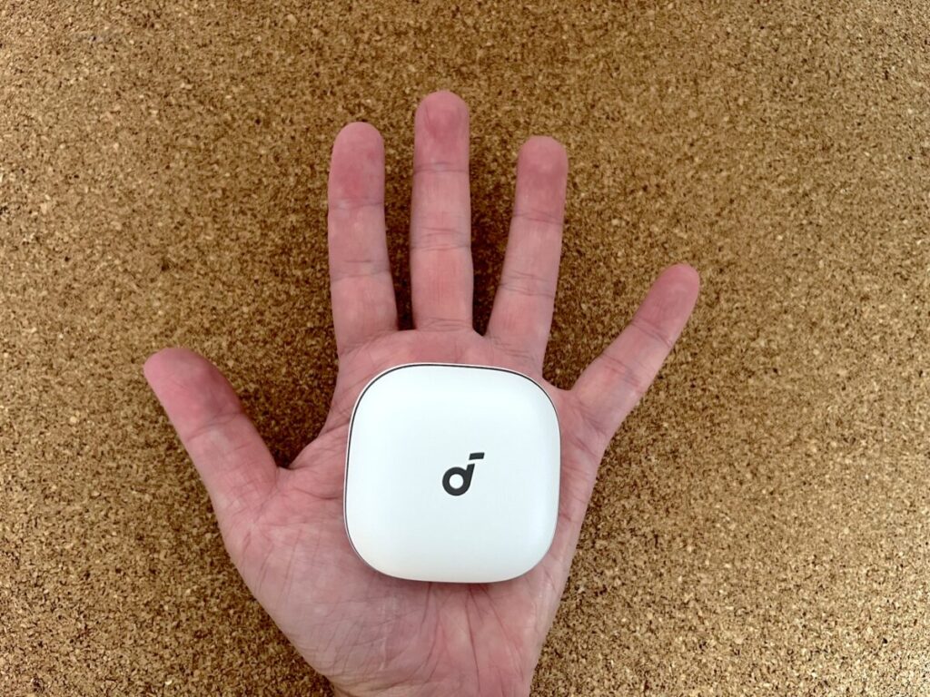 Soundcore Liberty 5 大きさ サイズ感