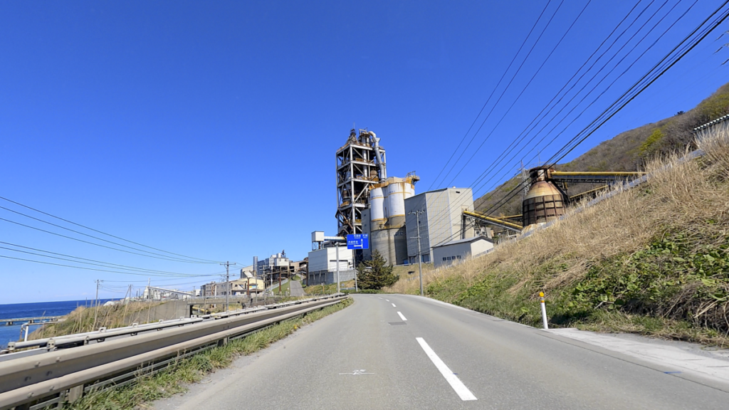 寒立馬 アクセス セメント工場（UBE三菱セメント 青森工場）