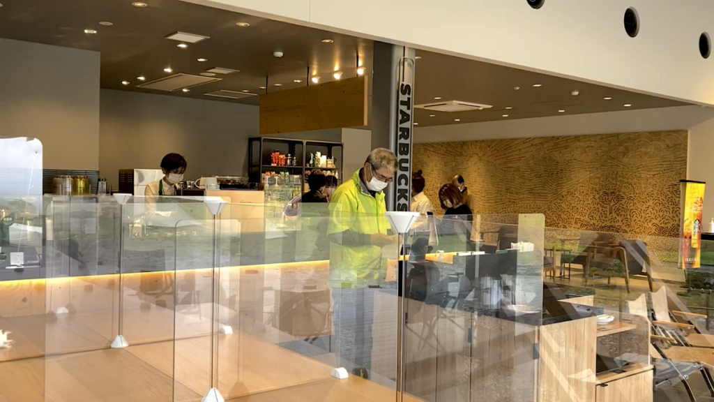 スタバ 全国制覇 スターバックスコーヒー スノーピークランドステーション白馬店