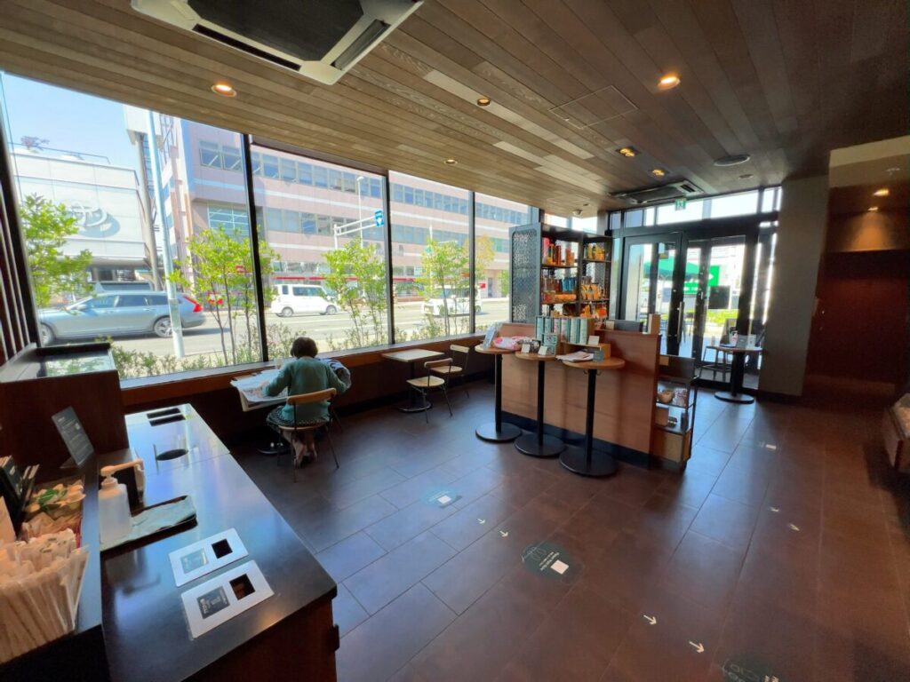 スタバ 全国制覇 スターバックスコーヒー 札幌美園店