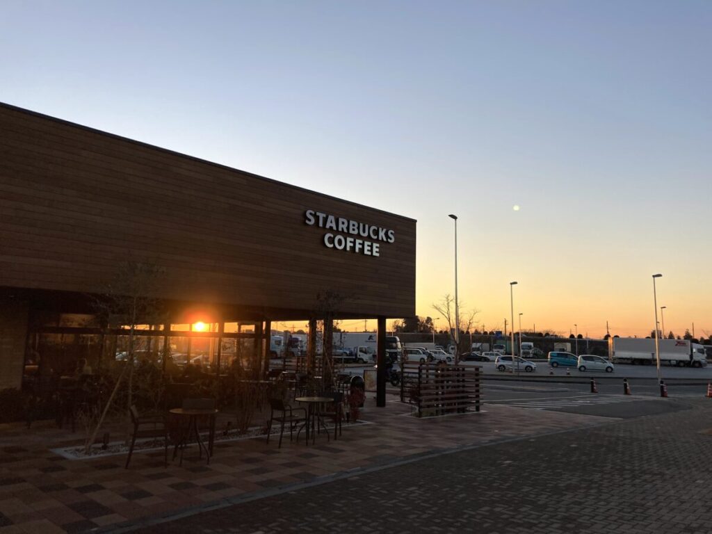 スタバ 全国制覇 スターバックスコーヒー 道の駅しもつけ店