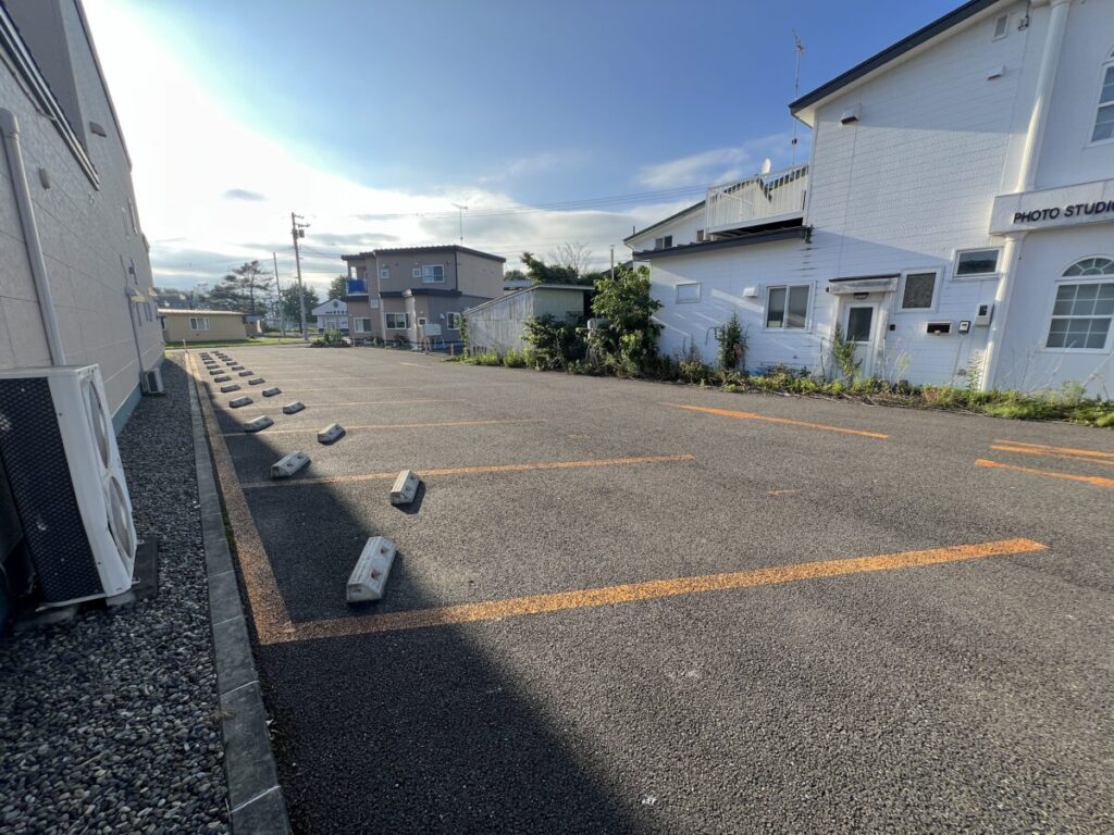 カミシホロホテル 駐車場 ホテル向かい