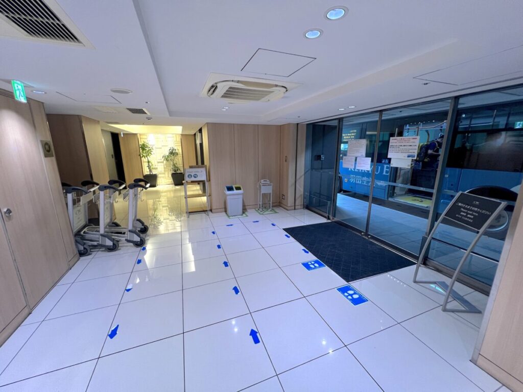 京急EXイン羽田 シャトルバス 羽田空港行き